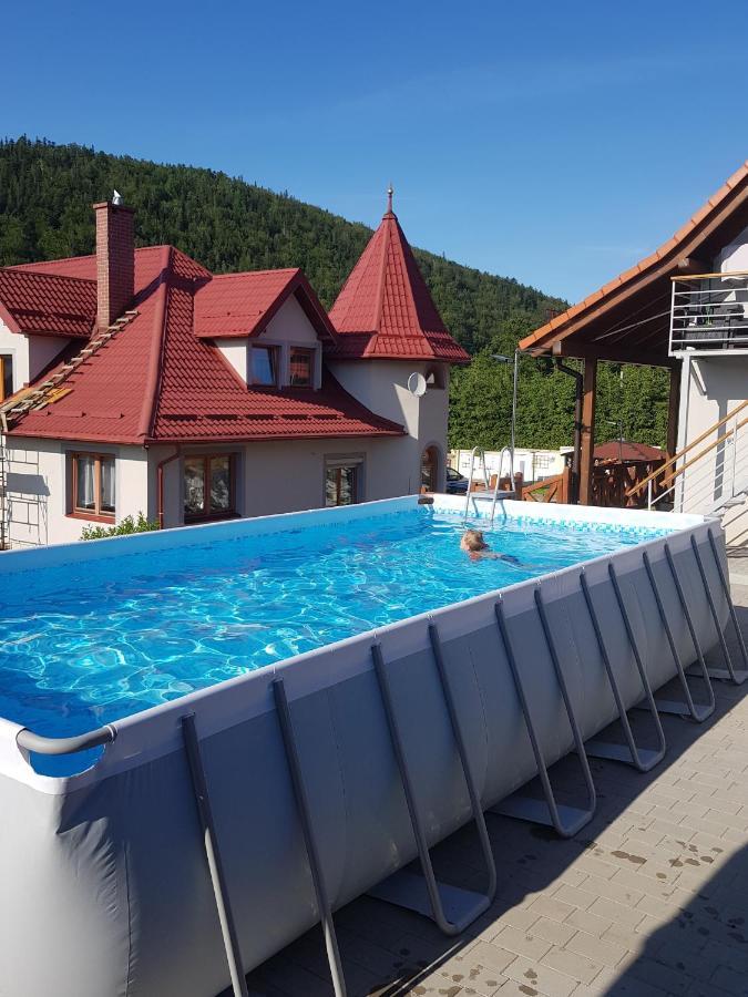 Chatka Julki Villa Goszow Eksteriør bilde